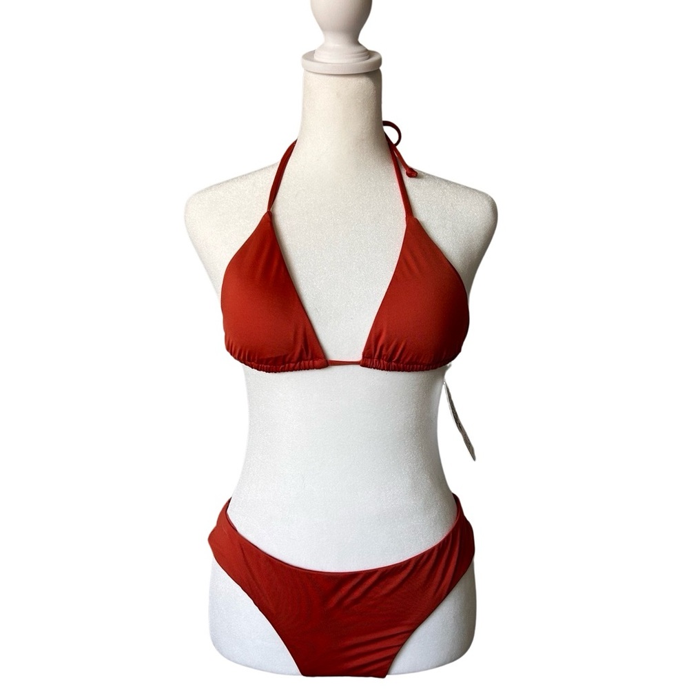 New with tags Becca triangle bikini set